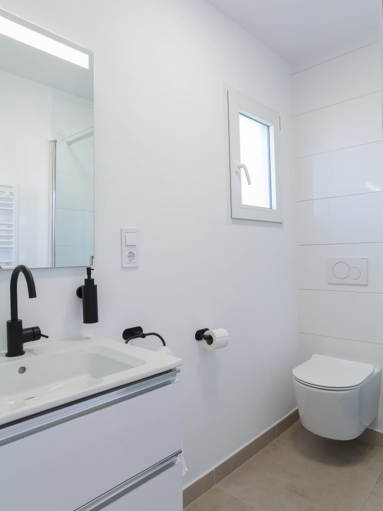 Bathroom with shower and sink at apartment Retiro Sol B14 in Dénia
